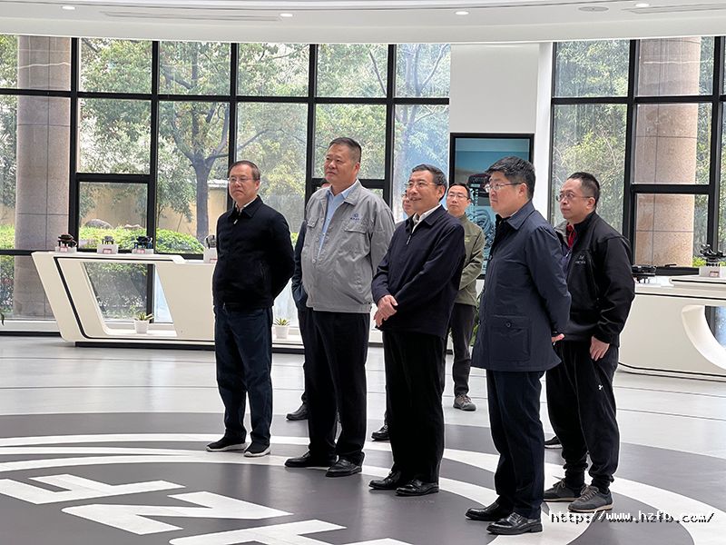 1679876487131751qOSM.jpg 封面.jpg